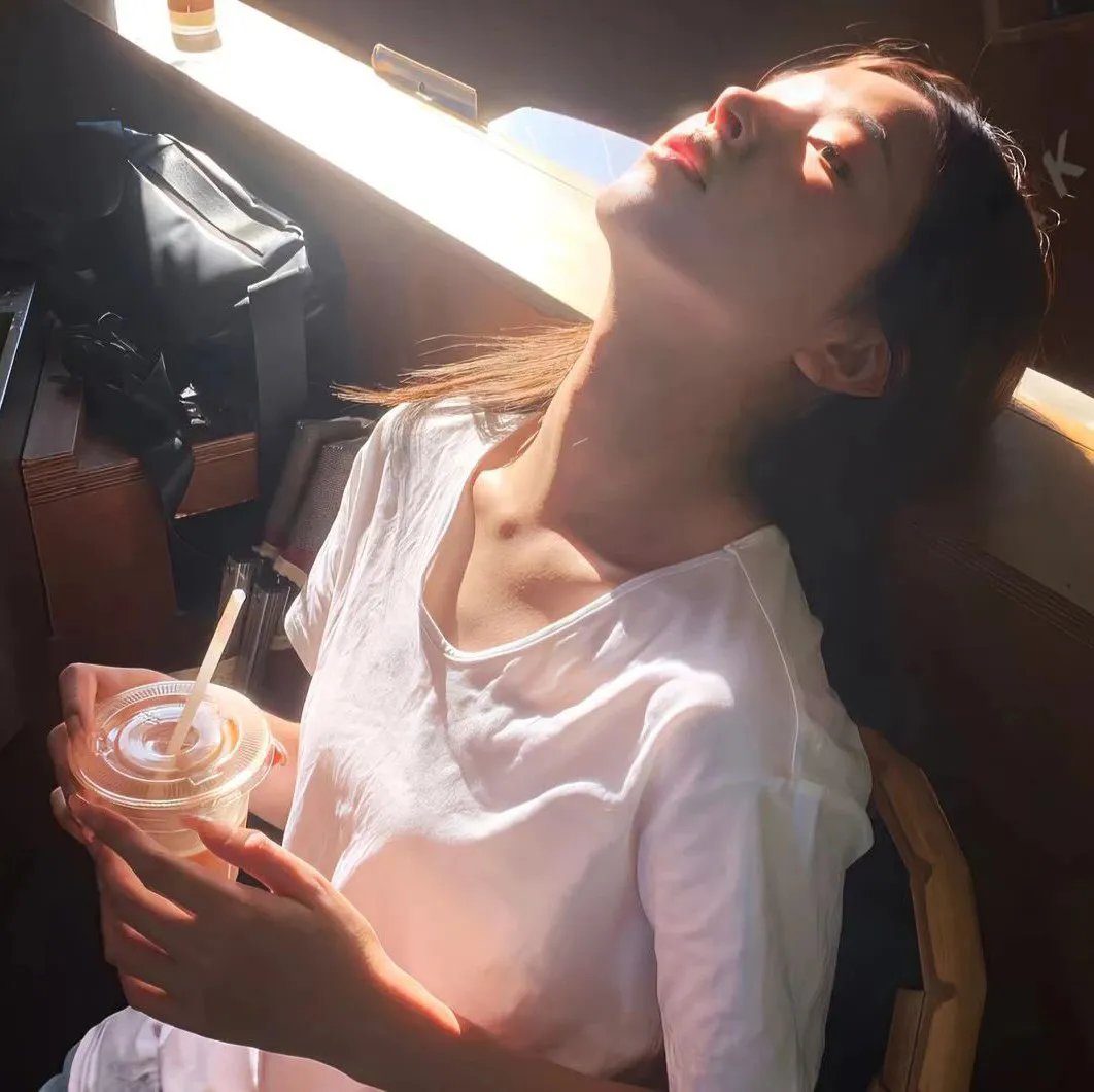 冥王星以西